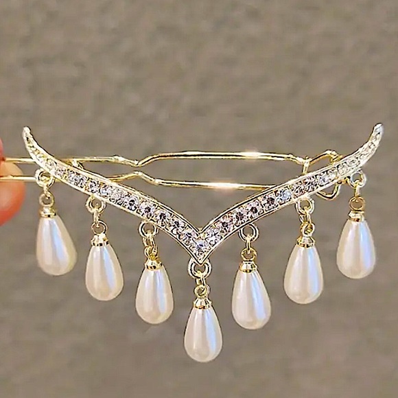 Gold Pearl Drop Barrett Hair Accessory - Picture 1 of 8
